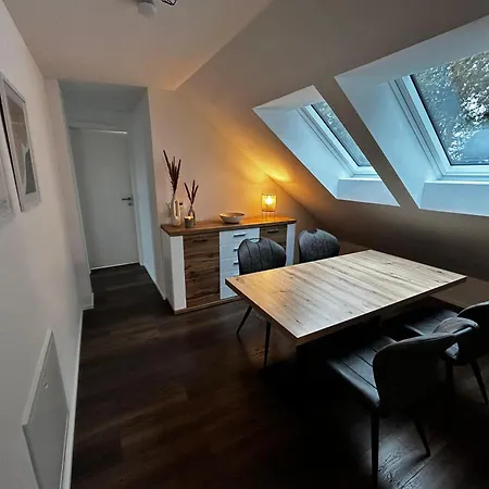 Moderne Fuer Familien Im Dachgeschoss Apartment Bosau