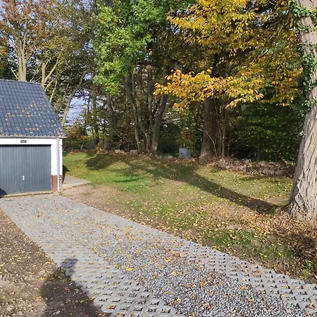 Moderne Fuer Familien Im Dachgeschoss Lejlighed *