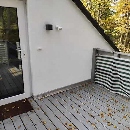 Апартаменты Moderne Fuer Familien Im Dachgeschoss Bosau